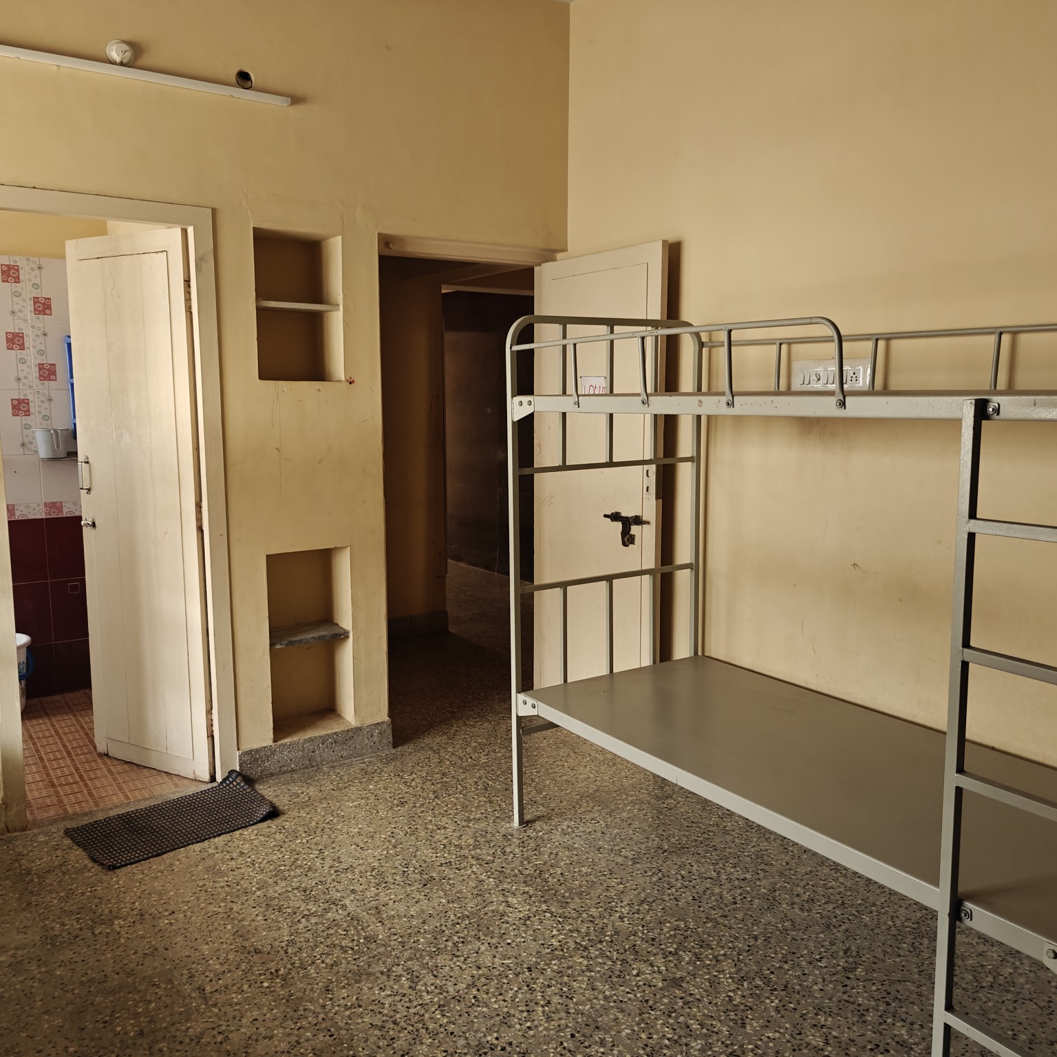 VETRI BOYS HOSTEL 2 room photo