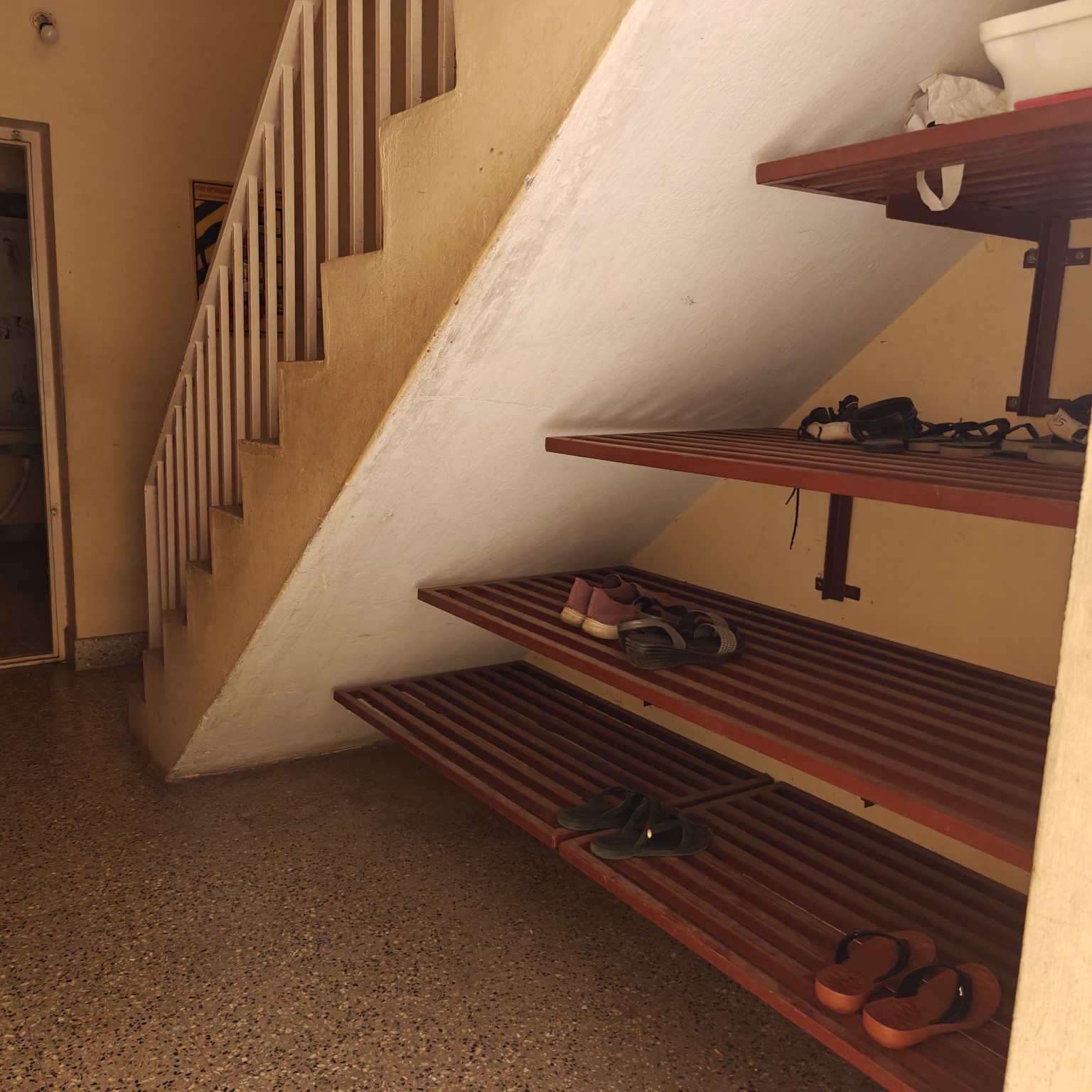 VETRI BOYS HOSTEL 2 shoe storage area
